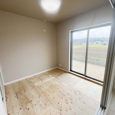 使い勝手の良いリビングと和室のゆとり